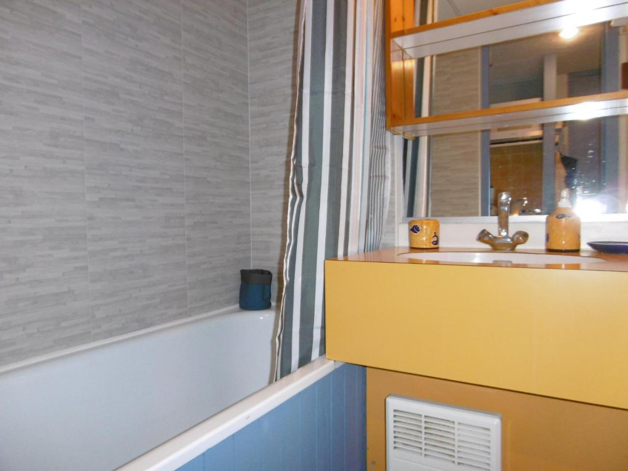 Kerrian Apartment Arzon Exterior foto